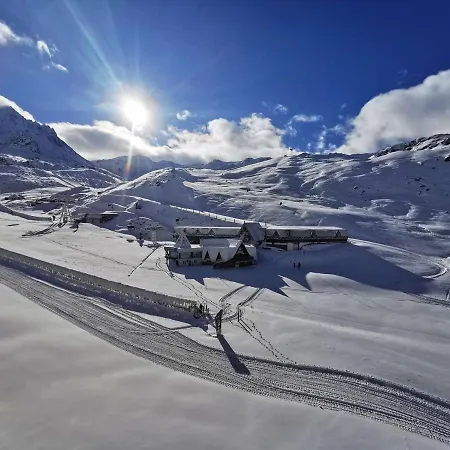 Apartment Cosy 6 Pers. Skis Aux Pieds, Balcon, 2 Ch. A - Fr-1-545-45 *
