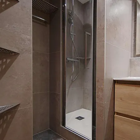 Apartament Cosy 6 Pers. Skis Aux Pieds, Balcon, 2 Ch. A - Fr-1-545-45 *